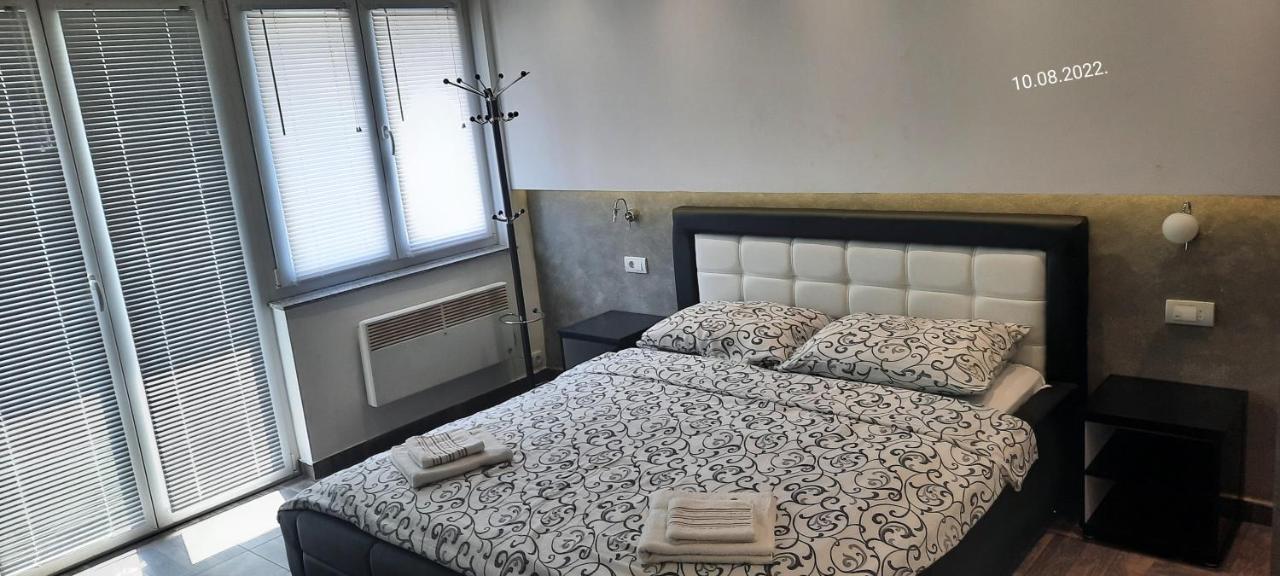 De Lux Apartment Maki Banja Luka Buitenkant foto