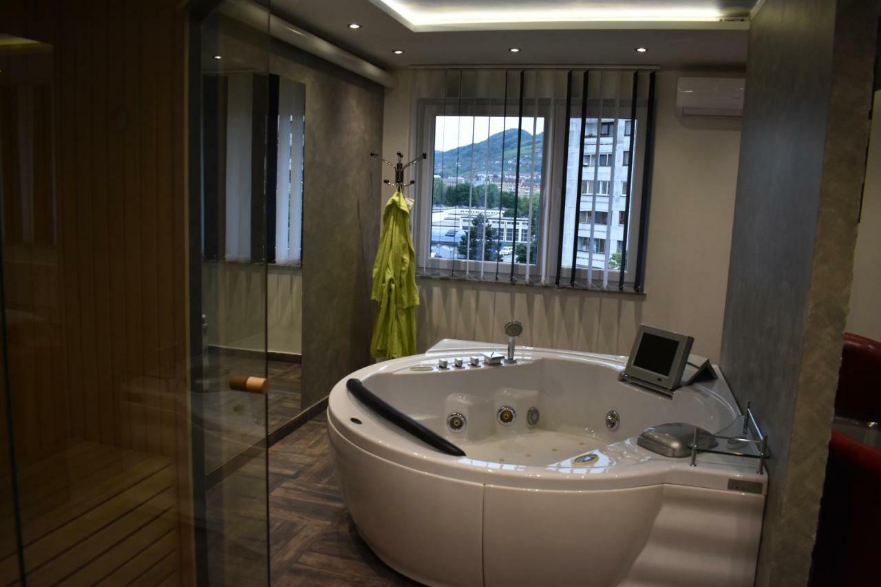De Lux Apartment Maki Banja Luka Buitenkant foto